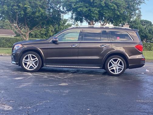 2015 Mercedes-Benz GL-Class GL 550 4MATIC