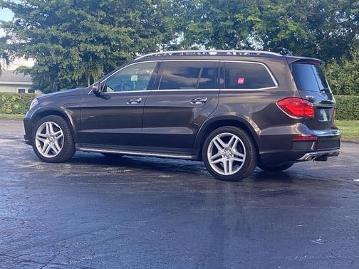2015 Mercedes-Benz GL-Class GL 550 4MATIC