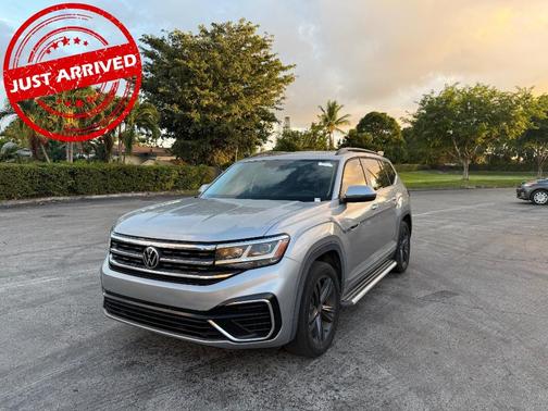2021 Volkswagen Atlas 3.6 V6 SE w/ Technology R-Line