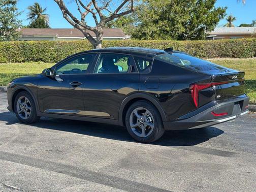 2025 Kia K4 