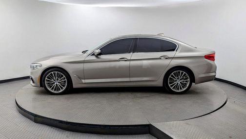 2018 BMW 540 i