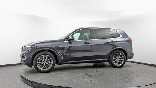 Arctic Gray Metallic 2021 BMW X5 sDrive40i