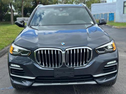 Arctic Gray Metallic 2021 BMW X5 sDrive40i