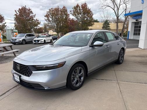 2024 Honda Accord EX 1.5T