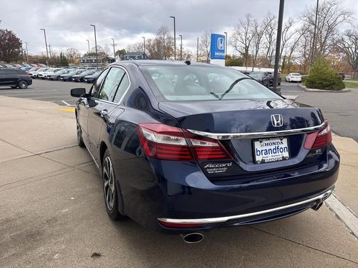 2017 Honda Accord EX-L w/Navigation & Honda Sensing