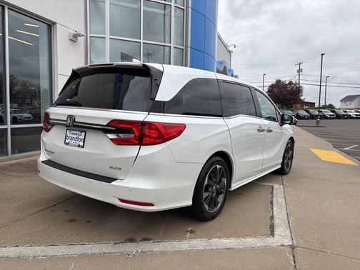 2023 Honda Odyssey Elite