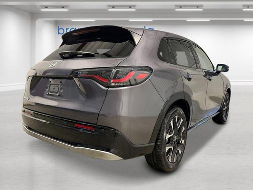 Modern Steel Metallic 2027 Honda HR-V EX-L
