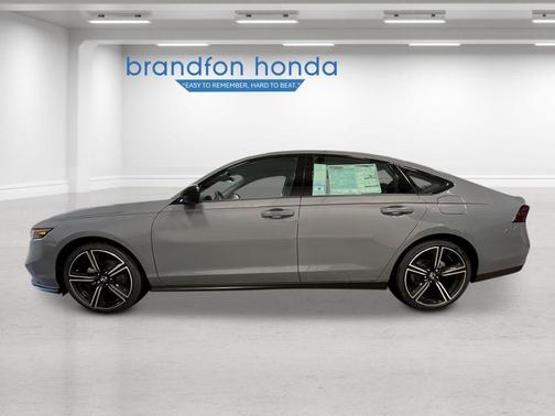 Urban Gray Pearl 2026 Honda Accord SE