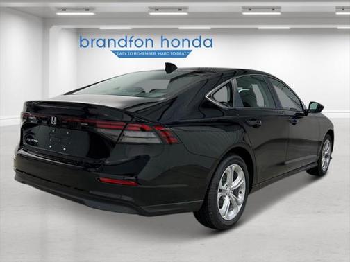 2025 Honda Accord LX 1.5T