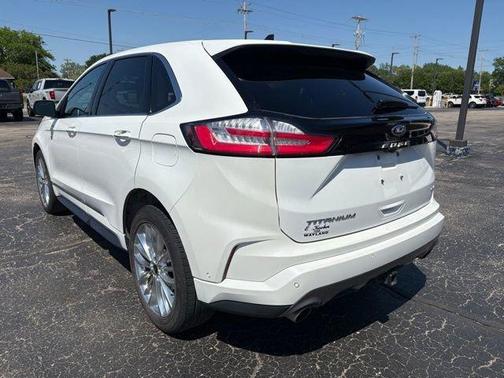 Star White 2023 Ford Edge Titanium