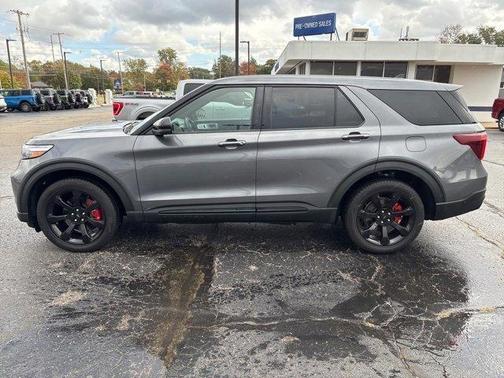 2021 Ford Explorer ST