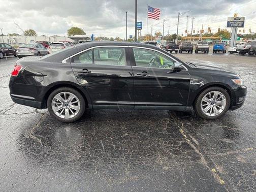 2010 Ford Taurus Limited