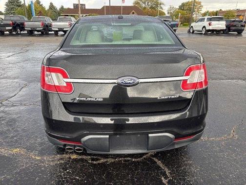 2010 Ford Taurus Limited
