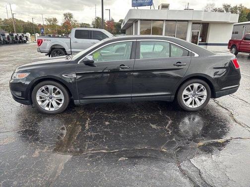 2010 Ford Taurus Limited