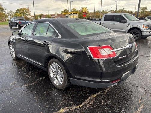 2010 Ford Taurus Limited