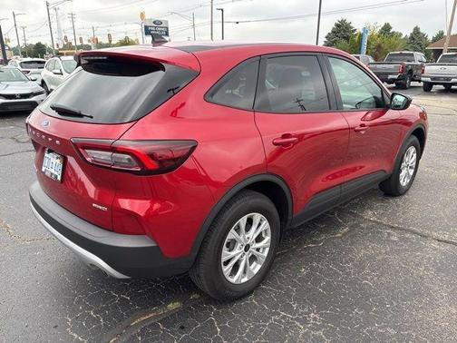 2025 Ford Escape Active