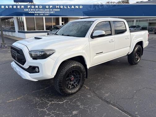 2022 Toyota Tacoma TRD Sport