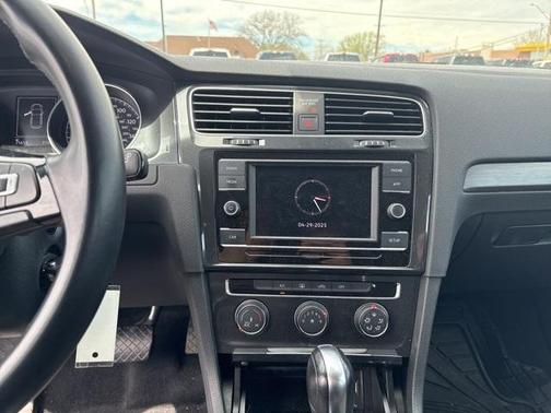 2019 Volkswagen Golf 1.4T S