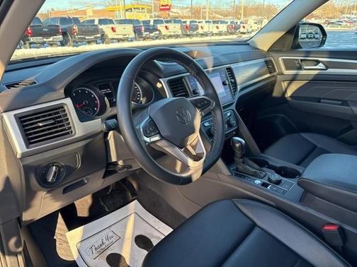 2021 Volkswagen Atlas 3.6 V6 SE w/ Technology