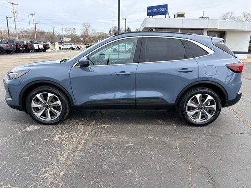 2024 Ford Escape Platinum