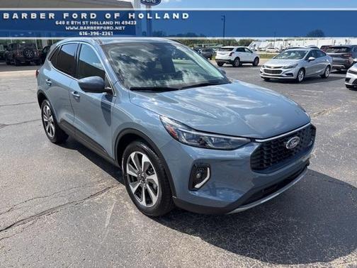 2023 Ford Escape Platinum