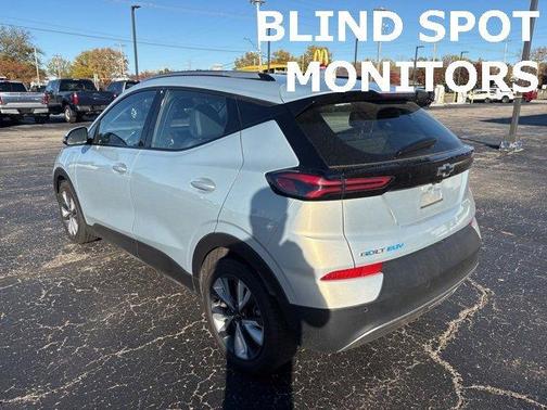 2022 Chevrolet Bolt EUV LT