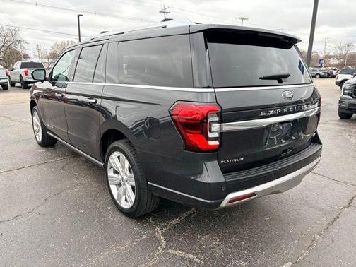 Dark Matter Metallic 2022 Ford Expedition Max Platinum