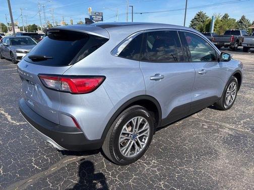 2022 Ford Escape SEL