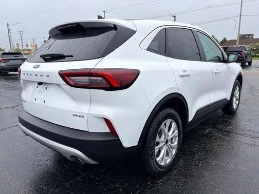 Oxford White 2024 Ford Escape Active