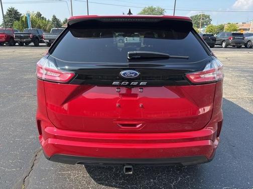 2022 Ford Edge ST Line