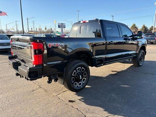 2025 Ford F-350 Platinum