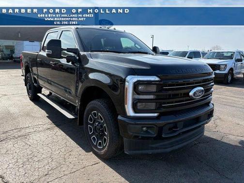 2025 Ford F-350 Platinum