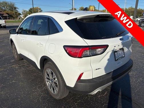 2022 Ford Escape SEL