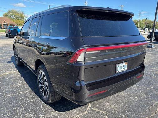 2025 Lincoln Navigator Black Label