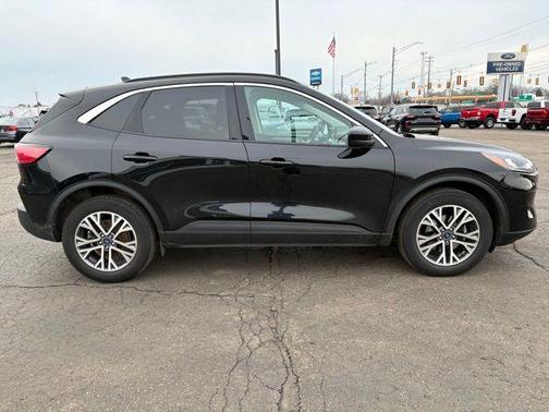 2021 Ford Escape SEL