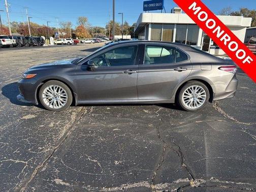 2019 Toyota Camry XLE