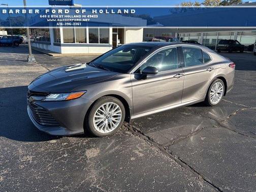 2019 Toyota Camry XLE