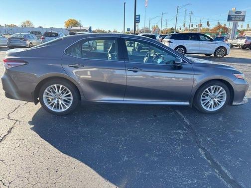 2019 Toyota Camry XLE