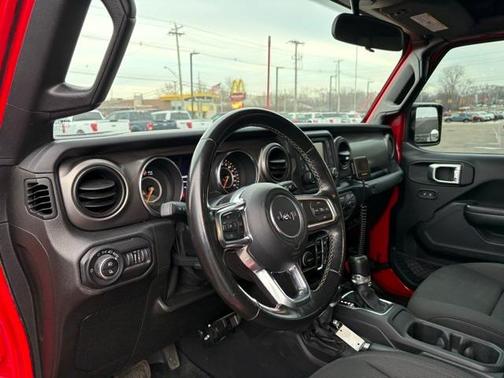 2020 Jeep Gladiator Sport
