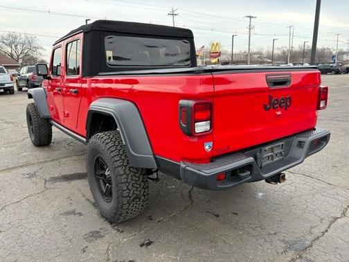 2020 Jeep Gladiator Sport