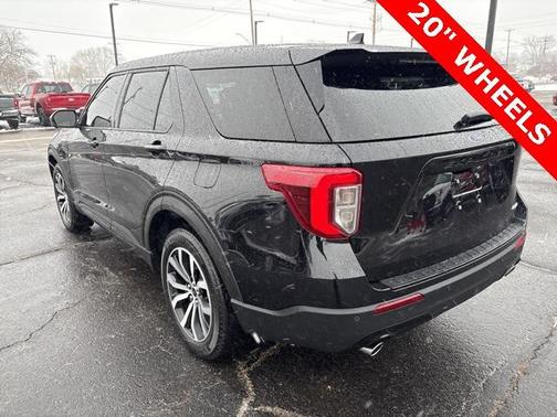 2022 Ford Explorer ST-Line