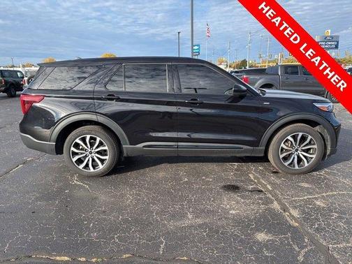 2022 Ford Explorer ST-Line