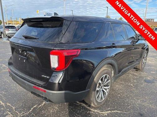 2022 Ford Explorer ST-Line