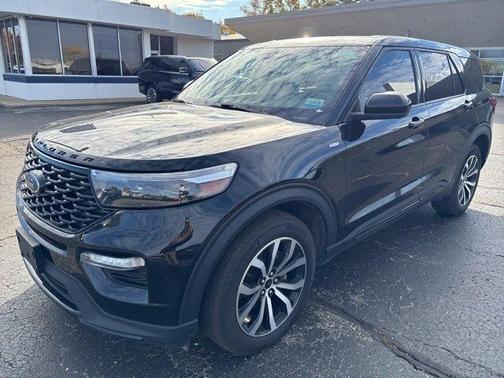 2022 Ford Explorer ST-Line