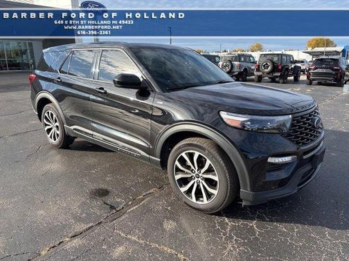 2022 Ford Explorer ST-Line