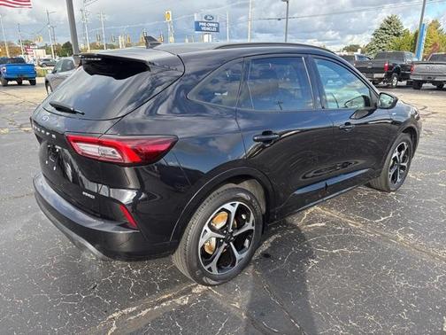 2023 Ford Escape ST-Line Select