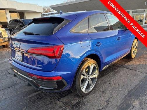 2022 Audi Q5 45 S line Premium Plus
