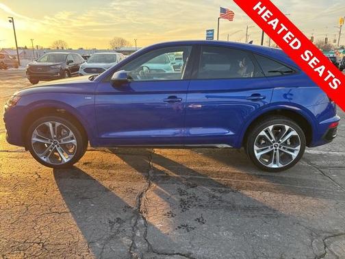 2022 Audi Q5 45 S line Premium Plus