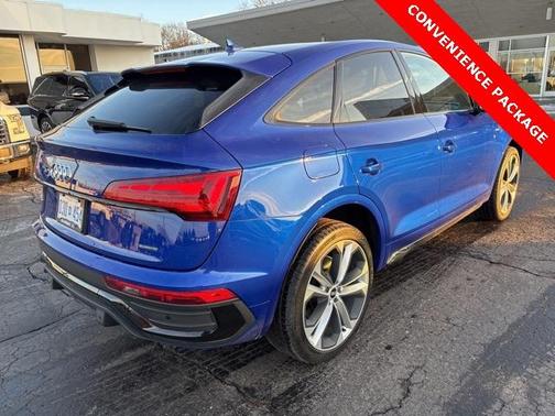 2022 Audi Q5 45 S line Premium Plus