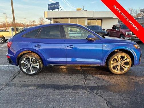 2022 Audi Q5 45 S line Premium Plus